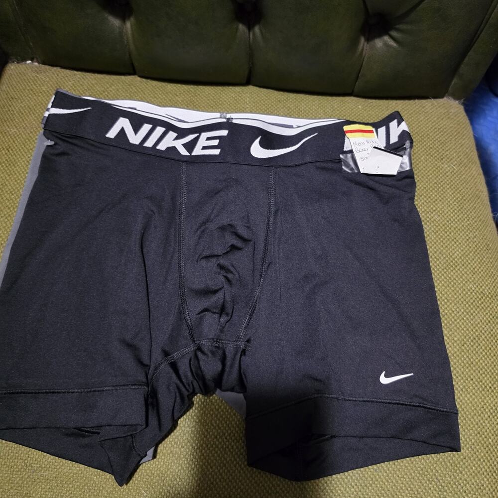 Men's Nike Boxer Briefs Size Medium KE1157 Set of 2 Black Gray